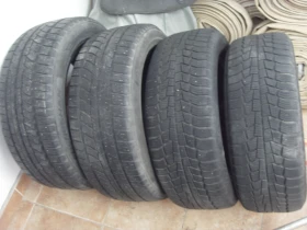 Гуми Зимни 205/55R16, снимка 2 - Гуми и джанти - 53161416