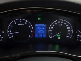 Hyundai Genesis 3.3, снимка 8