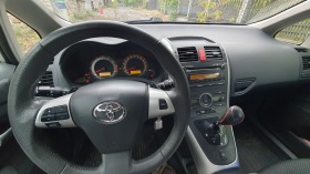 Toyota Auris, снимка 6 - Автомобили и джипове - 43801648