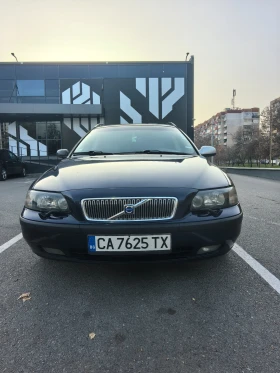Volvo V70  - изображение 1