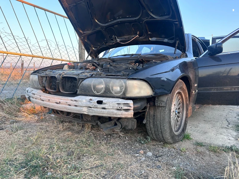 BMW 528 2.8I, снимка 1 - Автомобили и джипове - 46940835