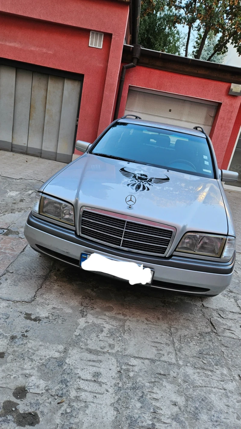 Mercedes-Benz C 180, снимка 5 - Автомобили и джипове - 47388138