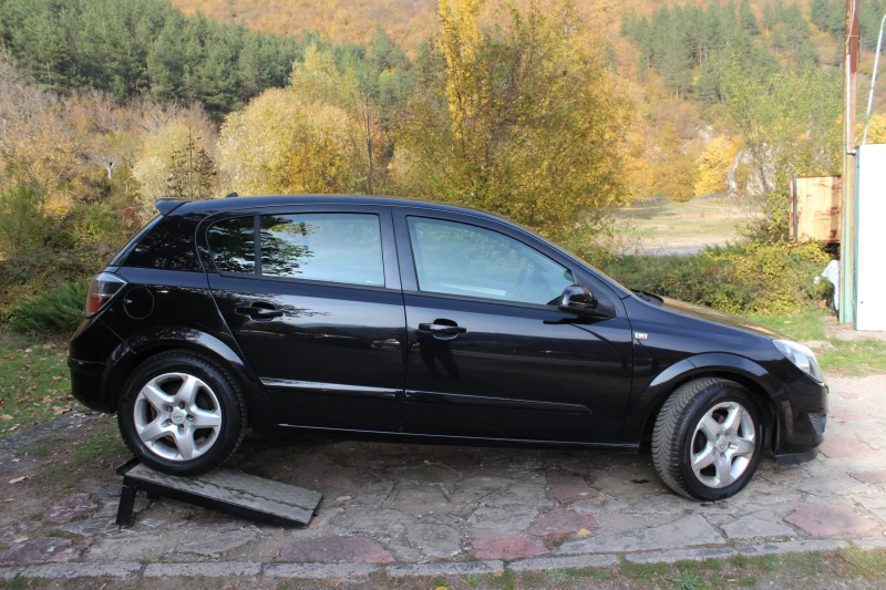 Opel Astra 1.6I ГЕРМАНИЯ, снимка 4 - Автомобили и джипове - 47799341