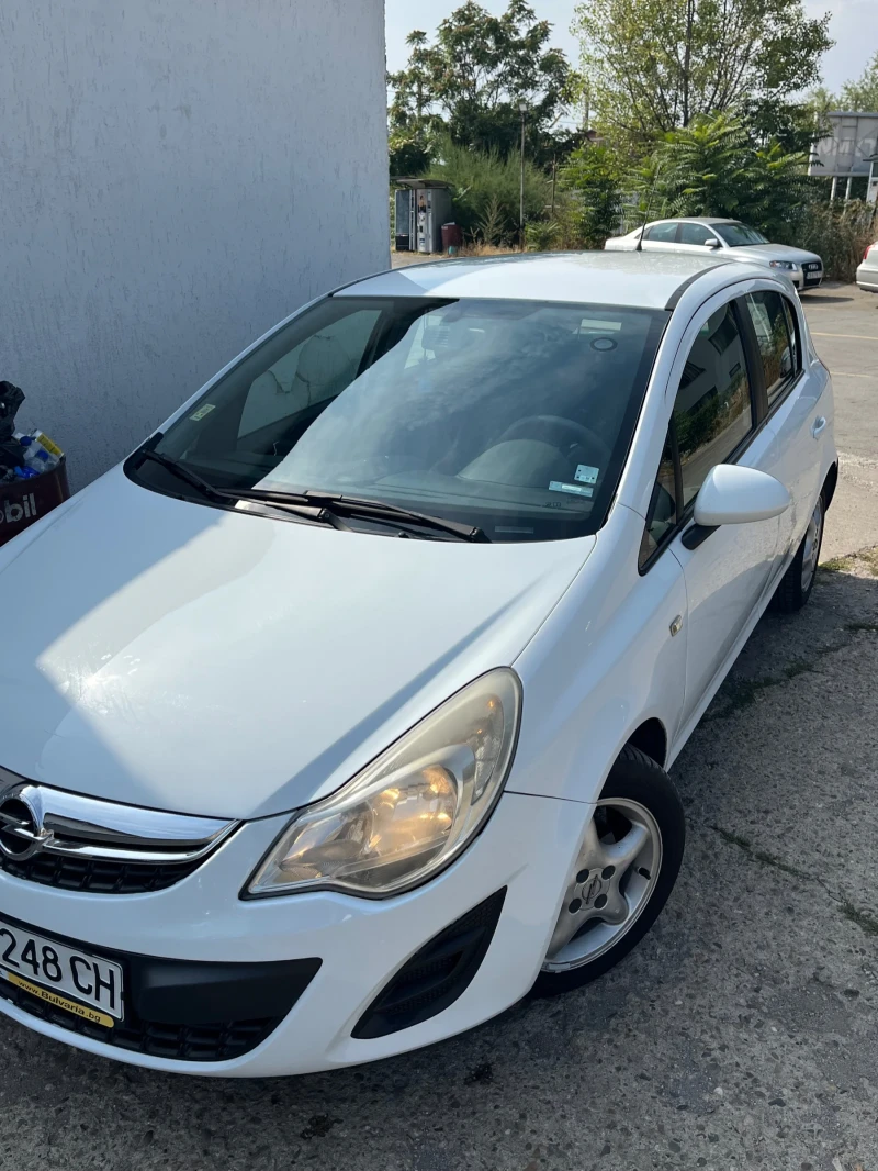 Opel Corsa, снимка 2 - Автомобили и джипове - 49332339