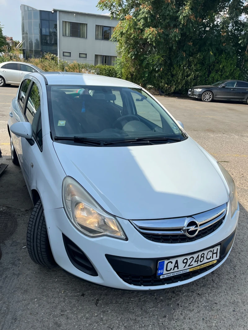 Opel Corsa, снимка 1 - Автомобили и джипове - 49332339