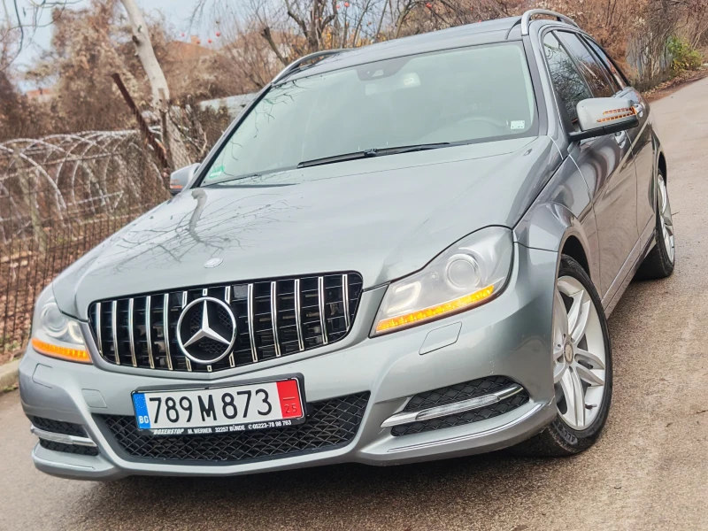 Mercedes-Benz C 300 FACE// TOPP//4MATIC//Панорама, Мъртва/line assessm, снимка 4 - Автомобили и джипове - 52663903