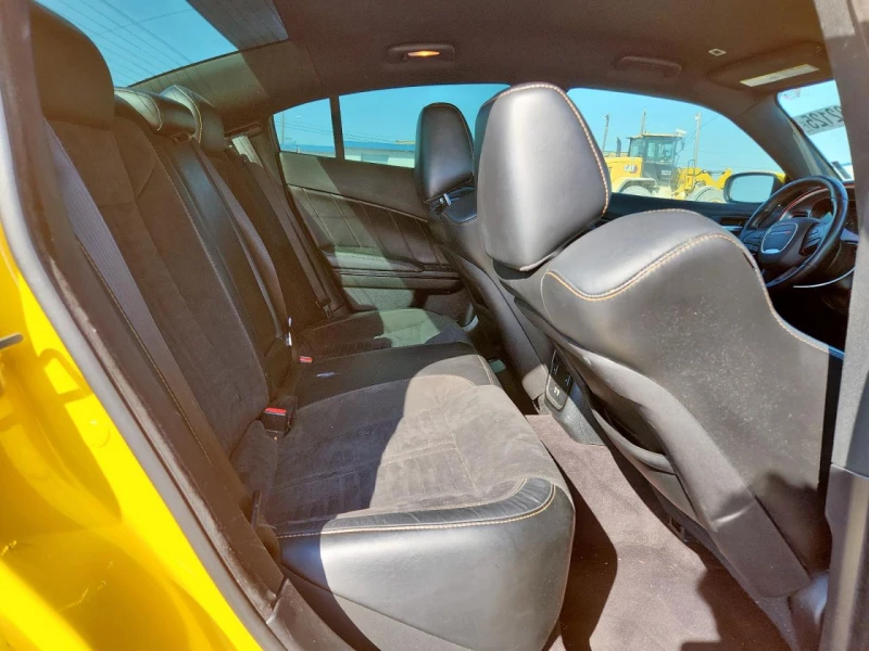 Dodge Charger R/T HEMI / 5.7L V8 / Alpine аудио / Обдух.& Подгр., снимка 10 - Автомобили и джипове - 52747524