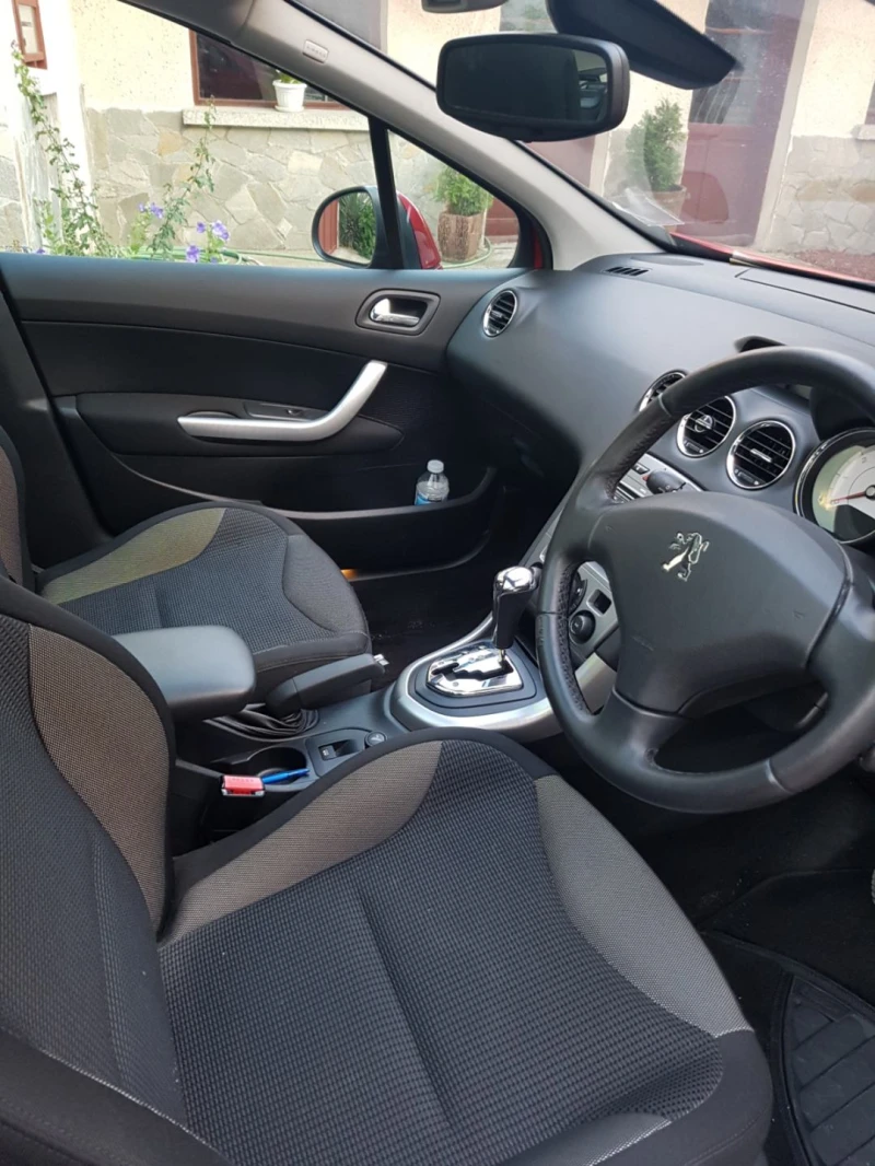 Peugeot 308, снимка 4 - Автомобили и джипове - 52750566