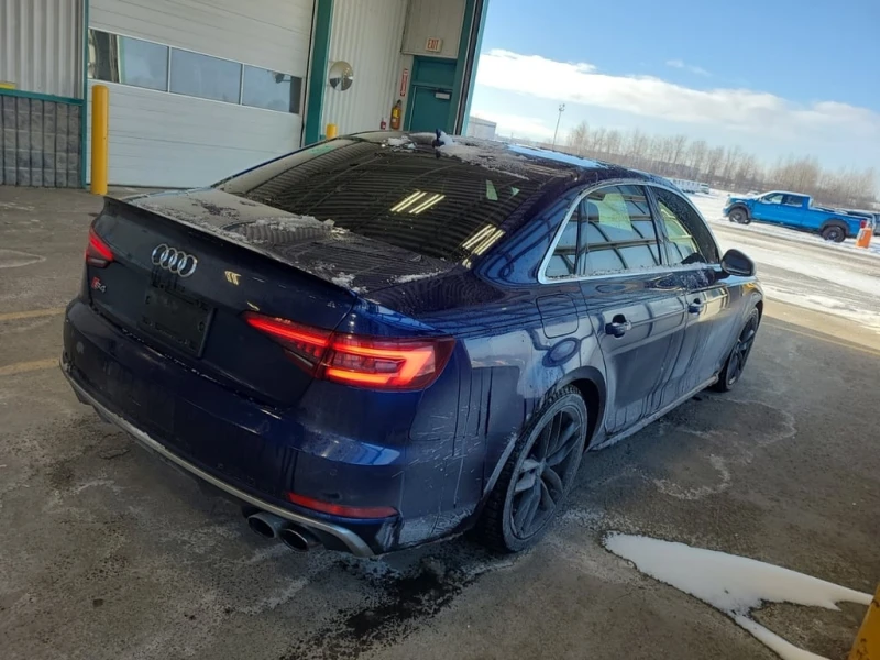 Audi S4 * TECHNIK * CARFAX * БЕЗ ПЪРВОНАЧАЛНА ВНОСКА, снимка 3 - Автомобили и джипове - 52991842