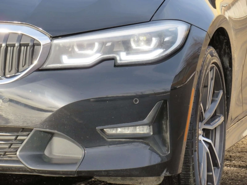 BMW 330 * xDrive * CARFAX * БЕЗ ПЪРВОНАЧАЛНА ВНОСКА, снимка 2 - Автомобили и джипове - 53234786