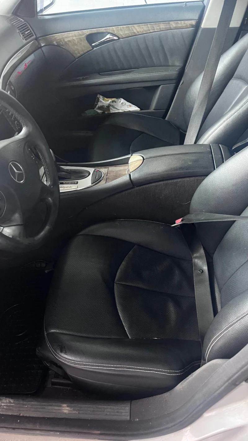 Mercedes-Benz E 270 177+ + + , снимка 7 - Автомобили и джипове - 53341276