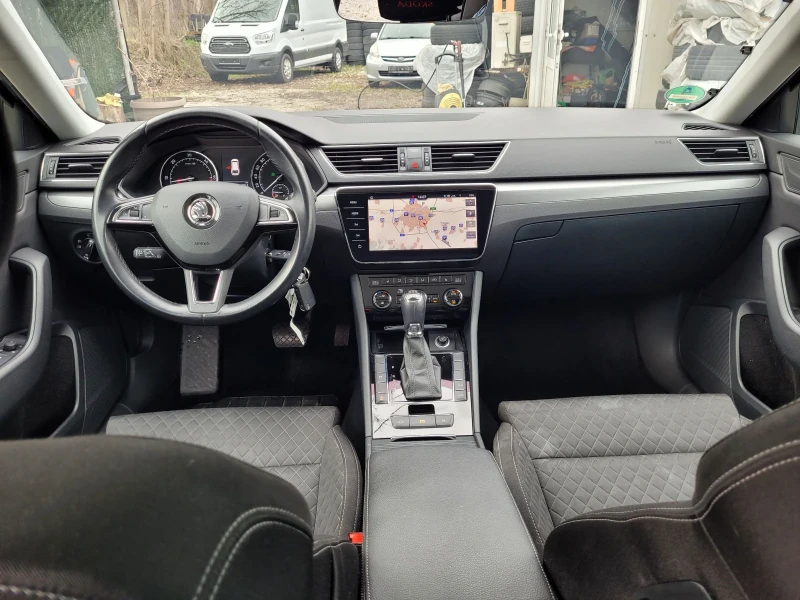 Skoda Superb 2.0 TDI 4X4 automatic , снимка 10 - Автомобили и джипове - 53561280