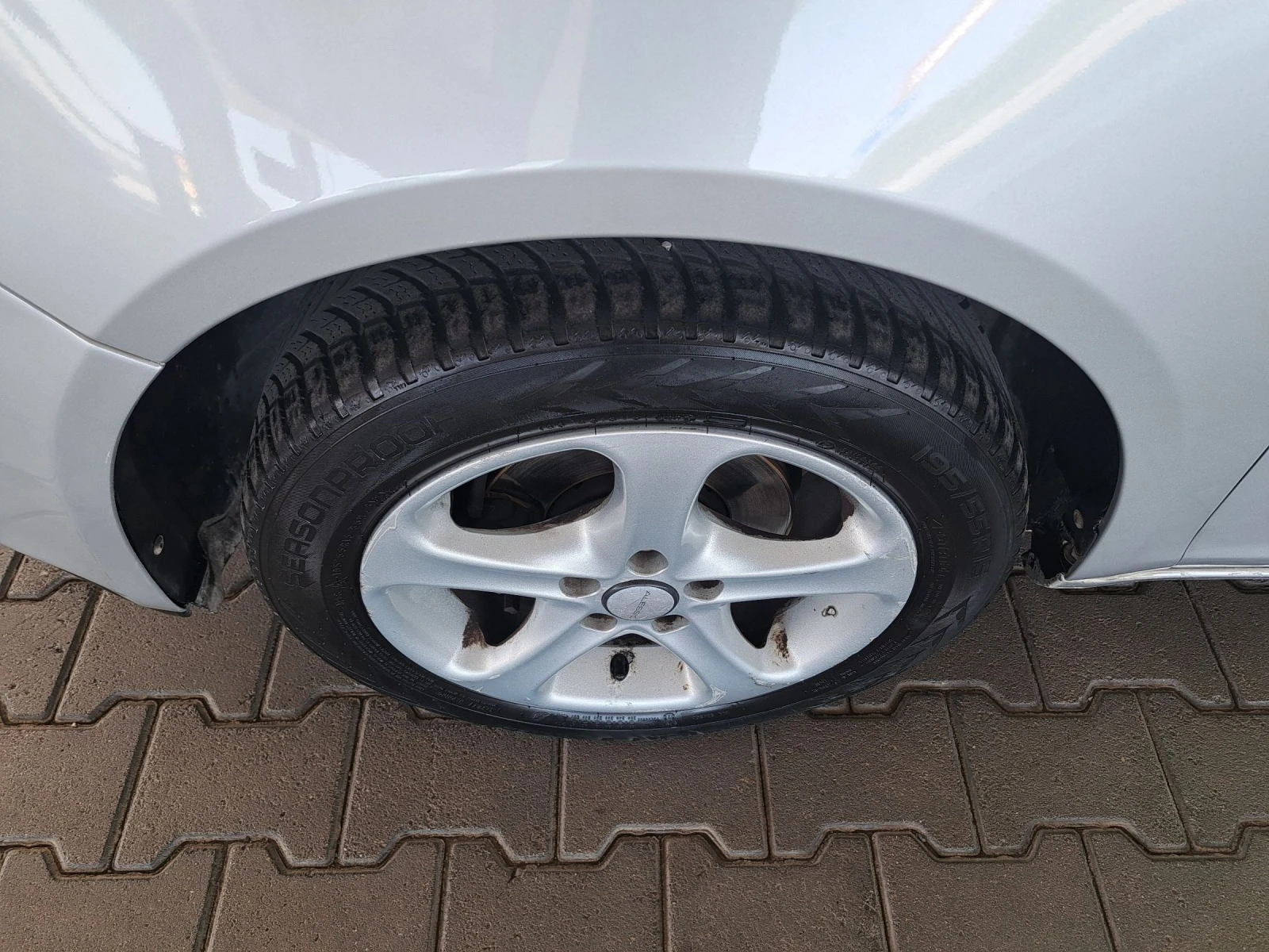 Skoda Roomster 1 4i16v 86ps.CNG ITALIA | Mobile.bg   11