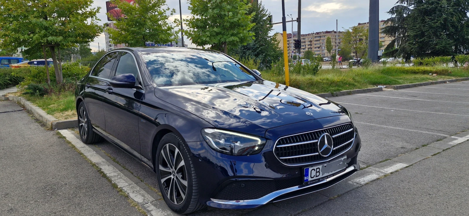 Mercedes-Benz E 300 de/Дизел/Плъгин хибрид/ Панорама  - изображение 2