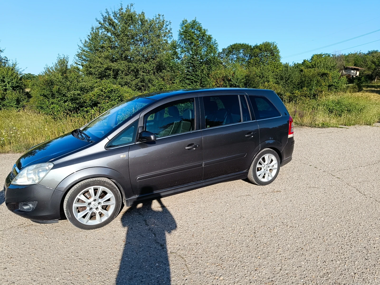 Opel Zafira  - изображение 2