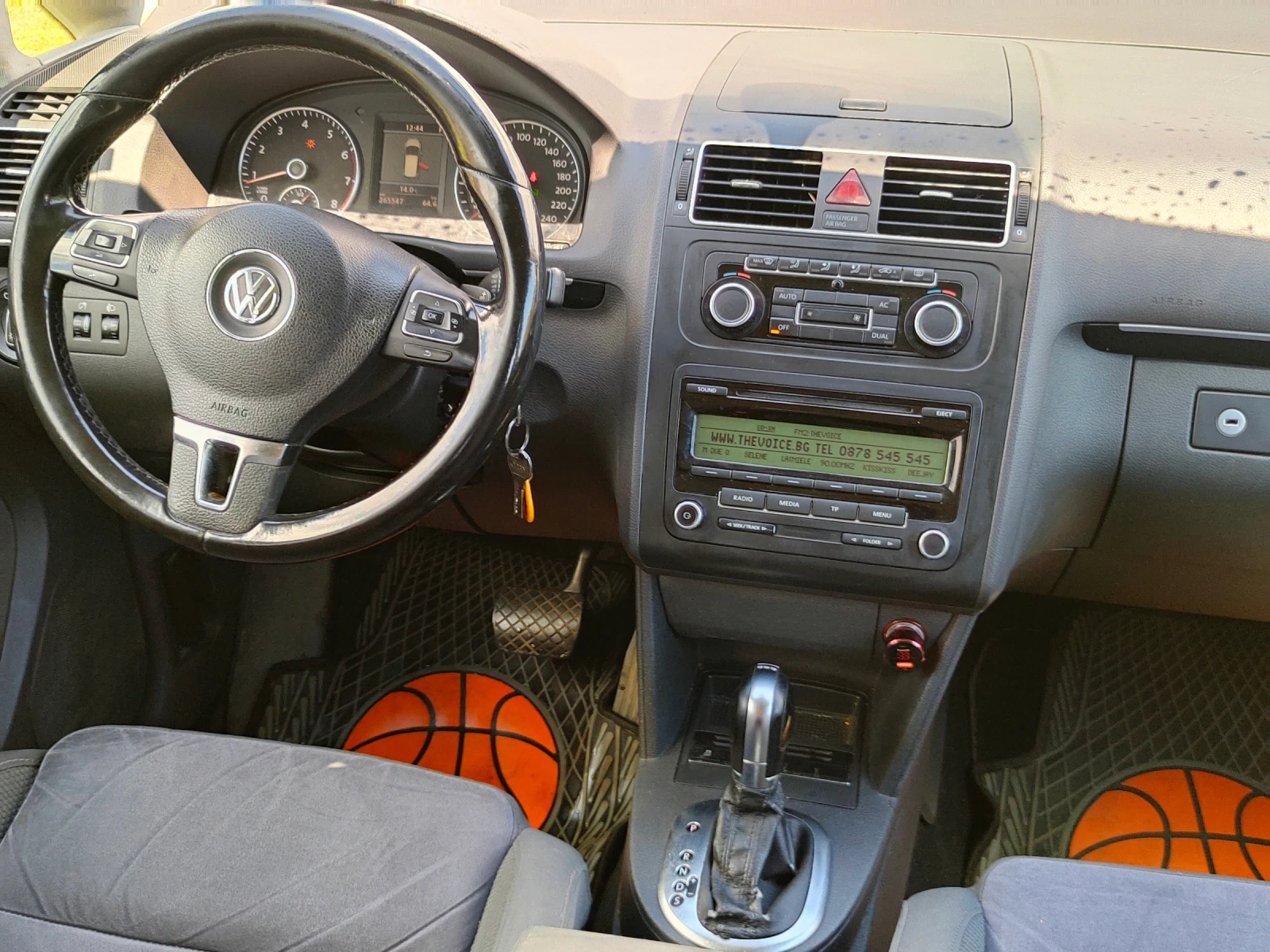 VW Touran  - изображение 3