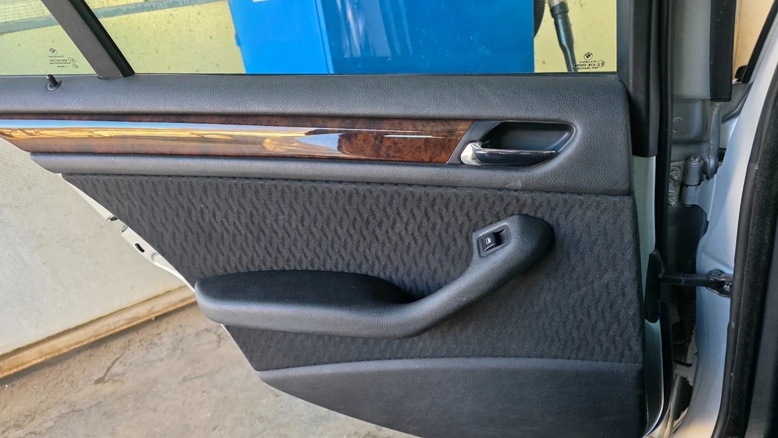 BMW 318 Gass, снимка 13 - Автомобили и джипове - 53772108