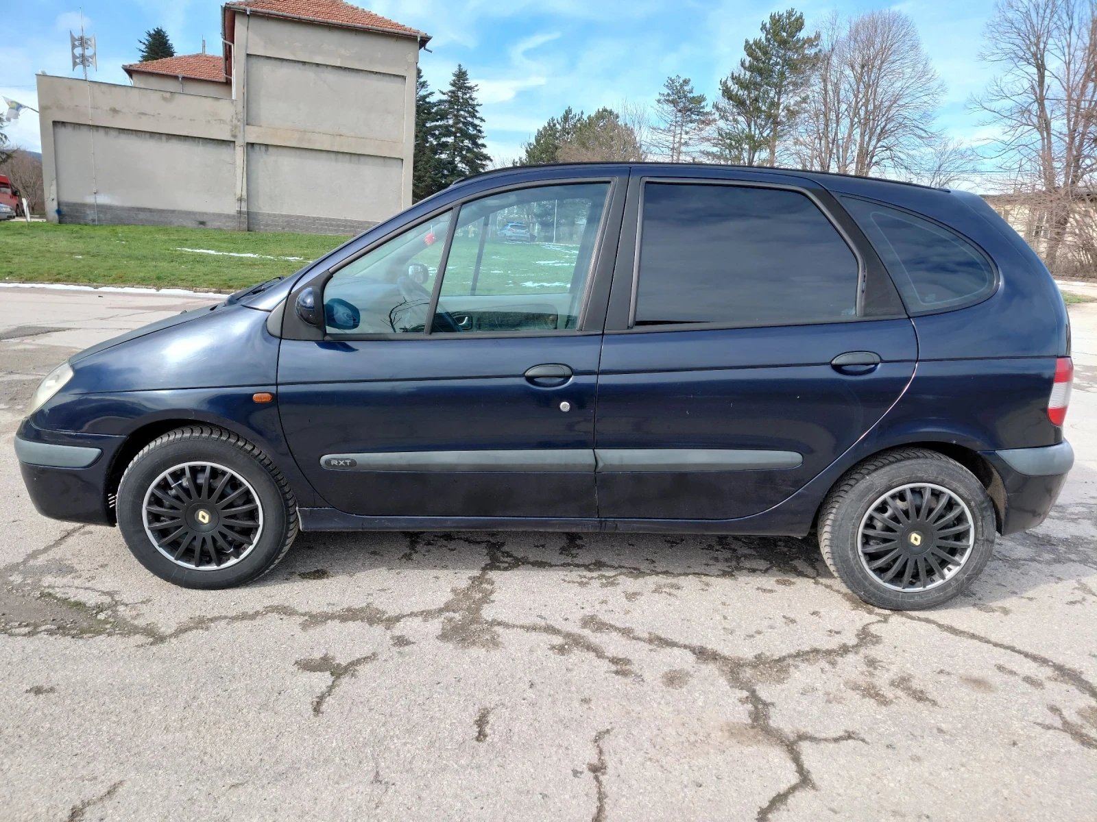 Renault Scenic, снимка 2 - Автомобили и джипове - 53904794