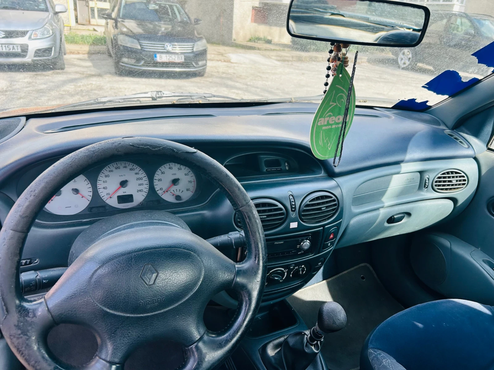 Renault Megane Coach, снимка 9 - Автомобили и джипове - 53964046