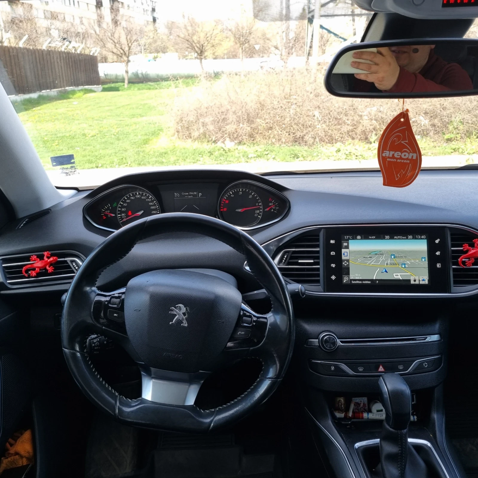 Peugeot 308 2.0 HDI 150 k.s ALLURE FULL LED, снимка 8 - Автомобили и джипове - 54158076