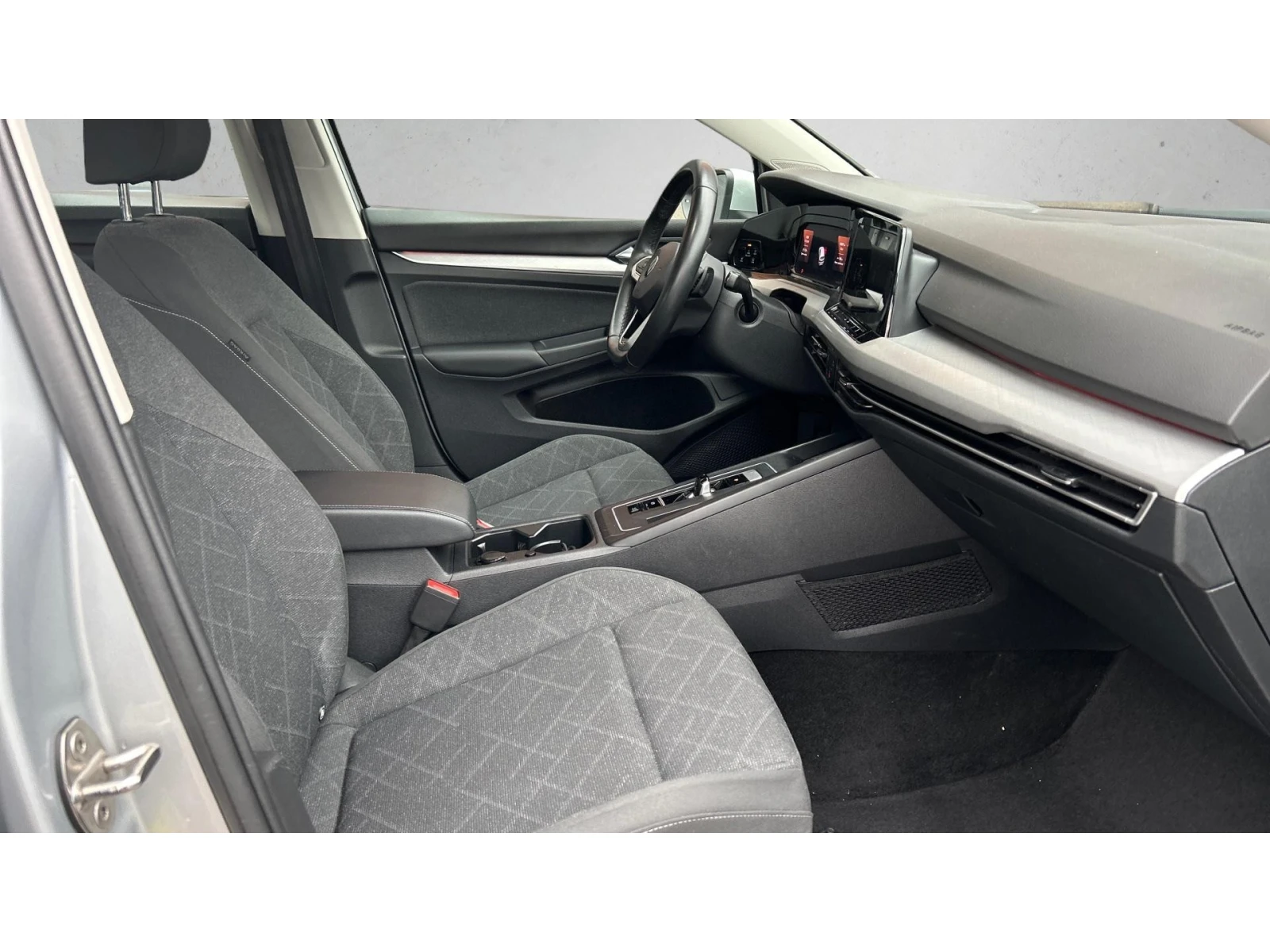 VW Golf 2.0 TDi  DSG, Месечна вноска от 255  , снимка 9 - Автомобили и джипове - 54408316