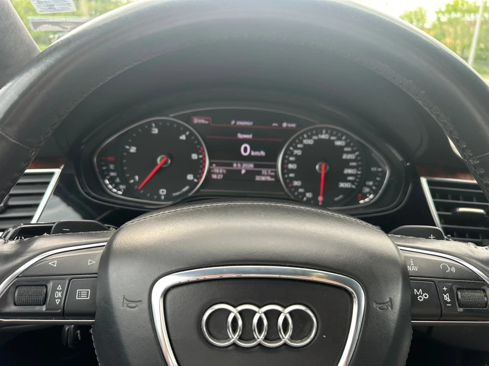 Audi A8 B&O 400к.с. 1050 NM FULL EXTRI, снимка 12 - Автомобили и джипове - 54509854