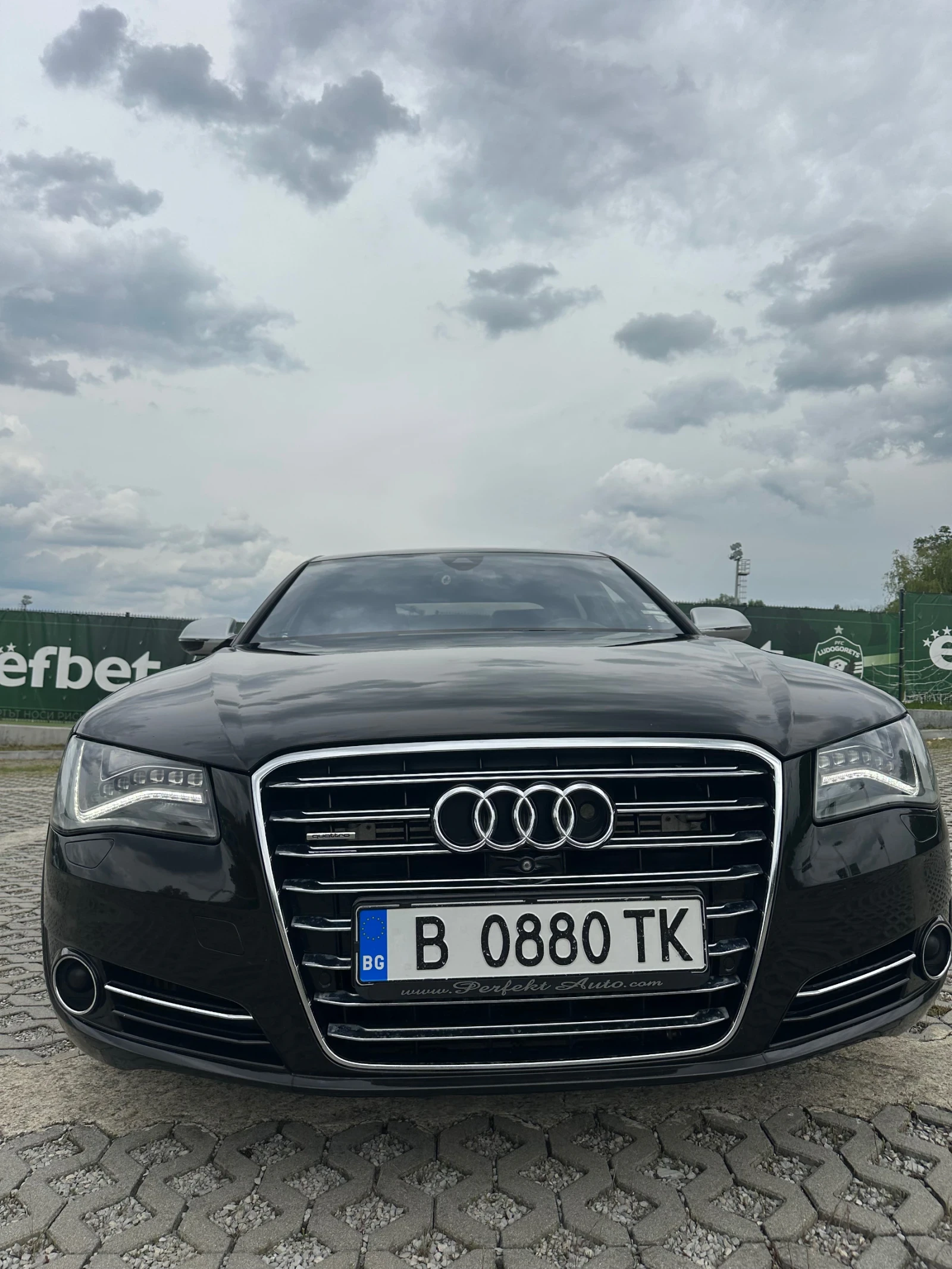Audi A8 B&O 400к.с. 1050 NM FULL EXTRI