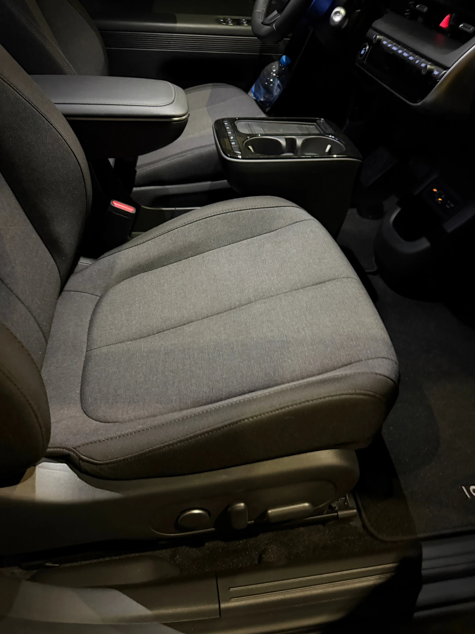 Hyundai Ioniq 5, снимка 13 - Автомобили и джипове - 54683057
