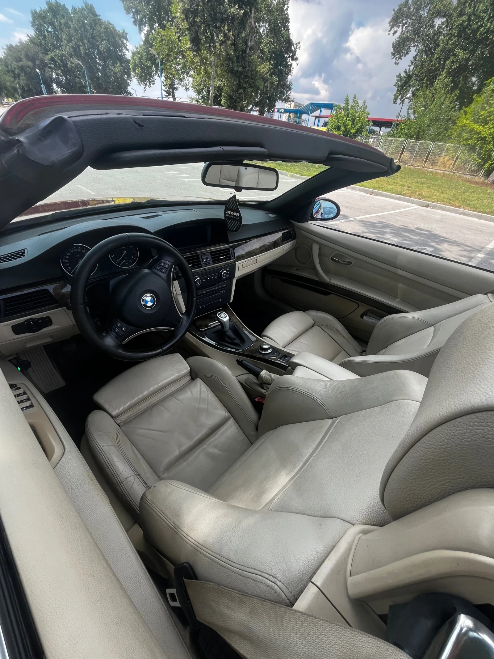 BMW 335 Twin Turbo, снимка 13 - Автомобили и джипове - 55126515
