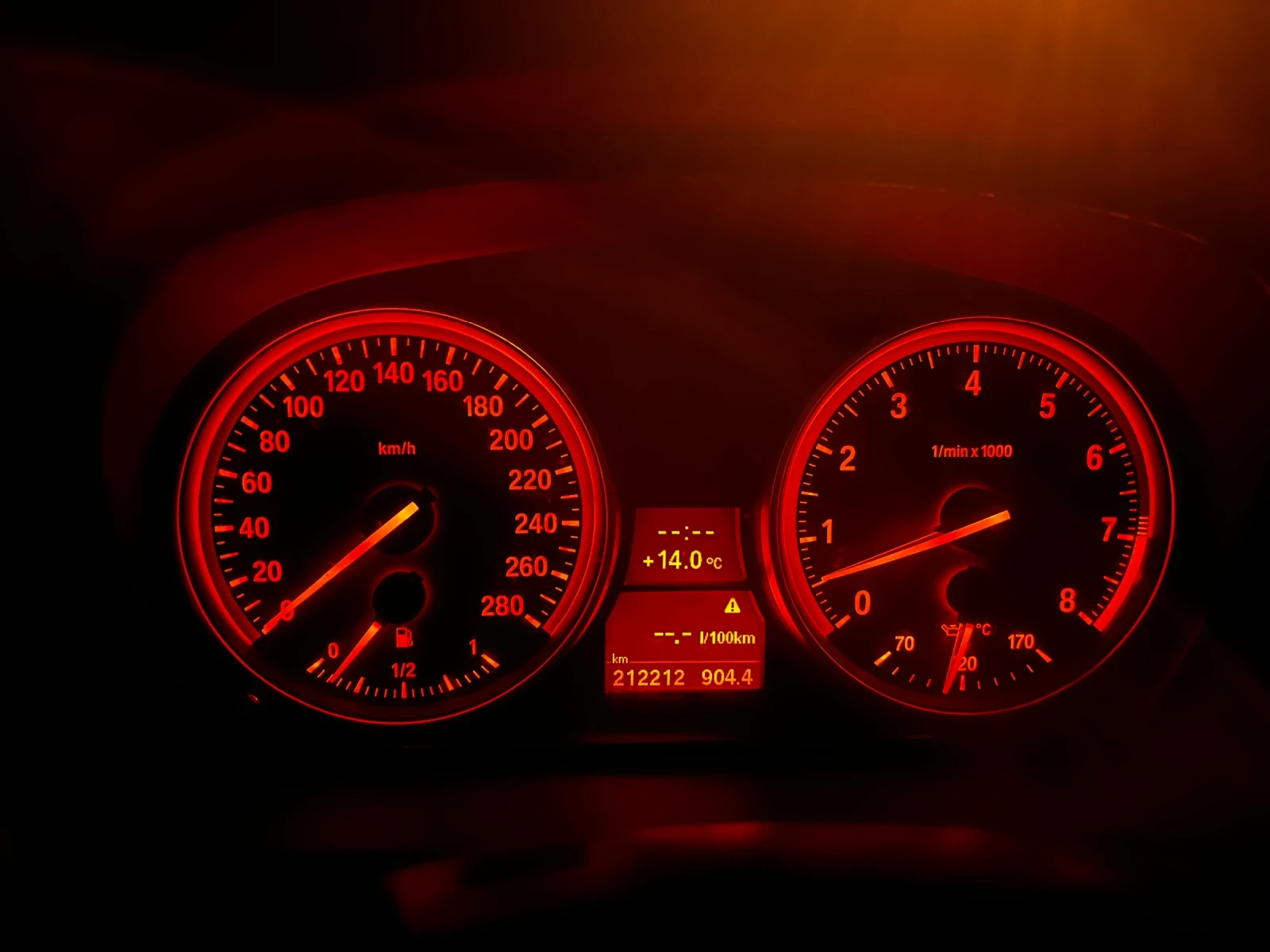 BMW 335 Twin Turbo, снимка 10 - Автомобили и джипове - 54782112