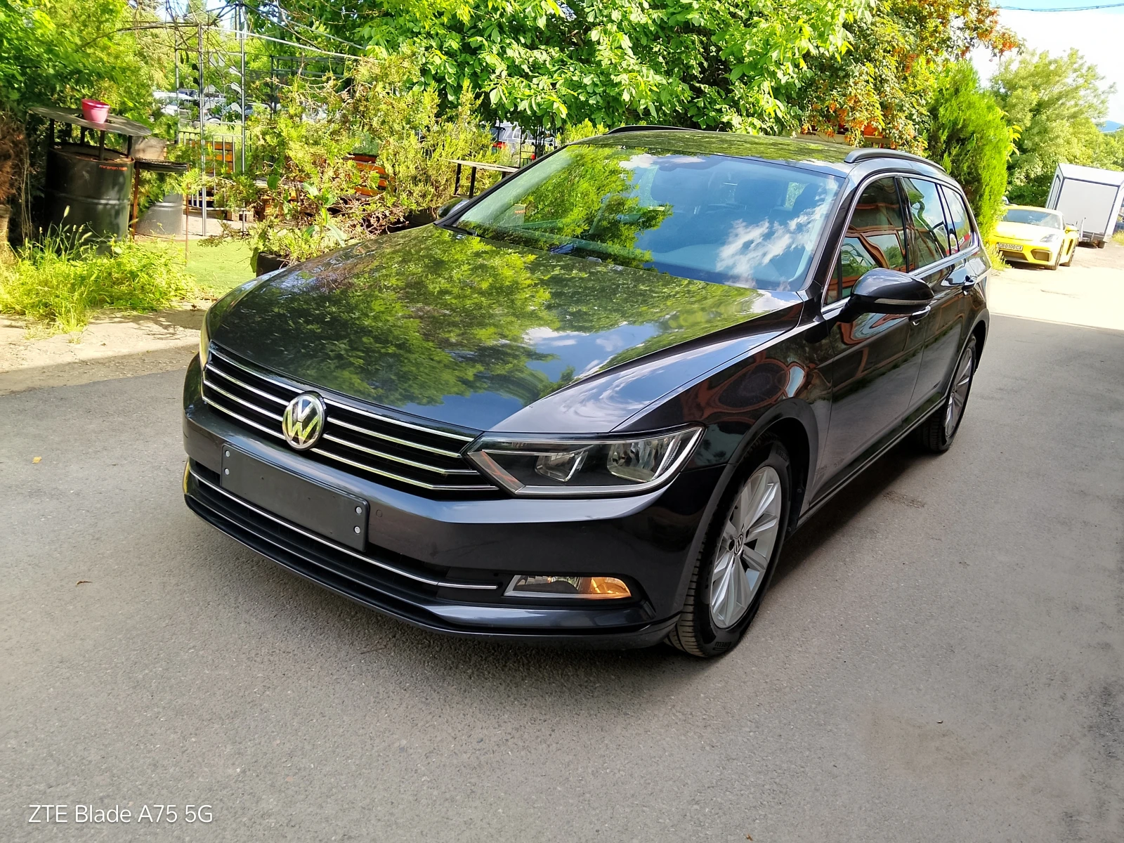 VW Passat 2.0 TDI, снимка 2 - Автомобили и джипове - 54875569