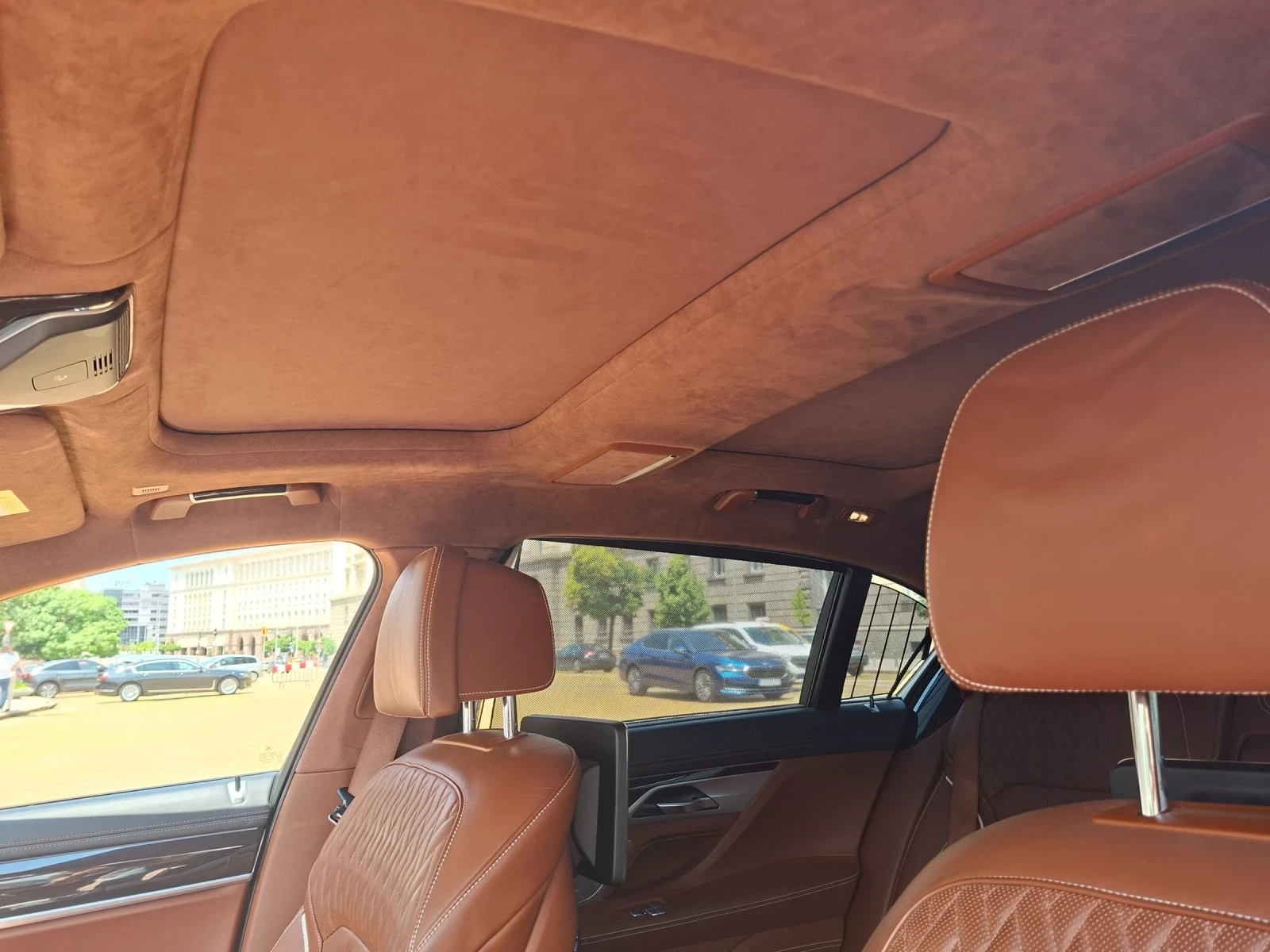 BMW 760, снимка 9 - Автомобили и джипове - 55010510