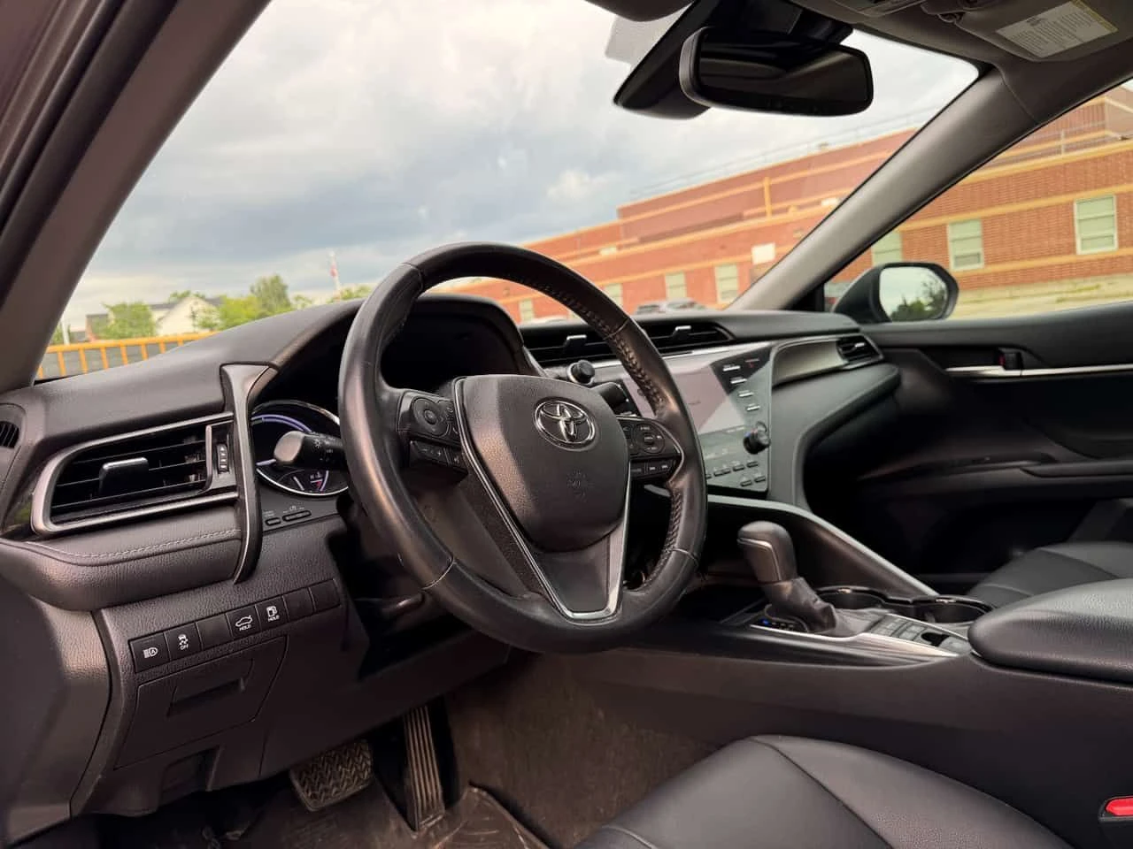 Toyota Camry * Hybrid * CARFAX * ПОДГРЕВ * KEYLESS * , снимка 10 - Автомобили и джипове - 55090502