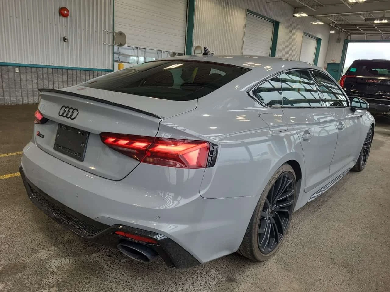 Audi Rs5  2.9 TFSI / MATRIX / МАСАЖИ / DISTRONIC / 360 , снимка 3 - Автомобили и джипове - 55575904