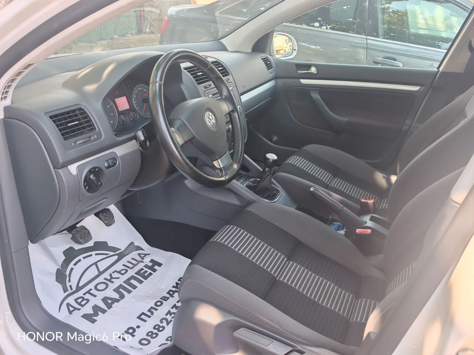 VW Golf 1.6 I, 102 к.с., GPL, снимка 11 - Автомобили и джипове - 55776168