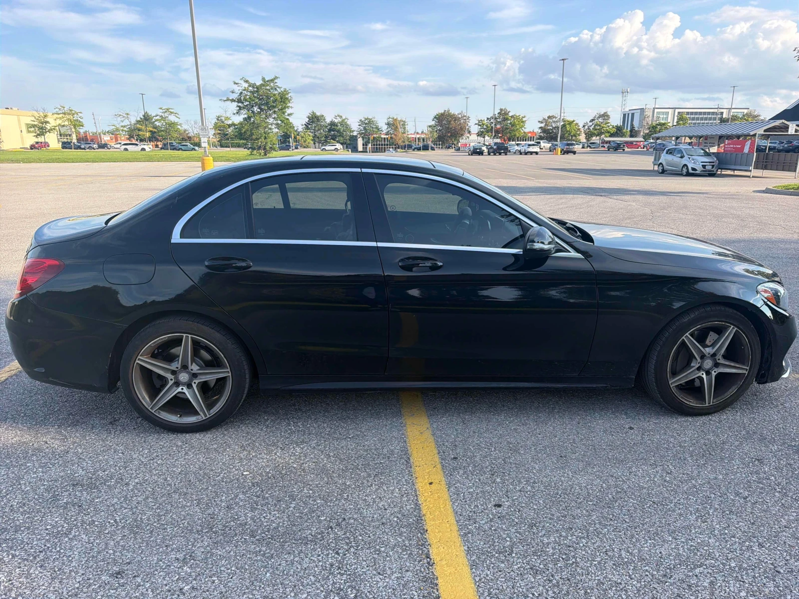 Mercedes-Benz C 300 * АВТОКРЕДИТ * ГЛАВНО ПРЕДСТАВИТЕЛСТВО, снимка 4 - Автомобили и джипове - 55811666