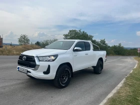 Toyota Hilux, снимка 1