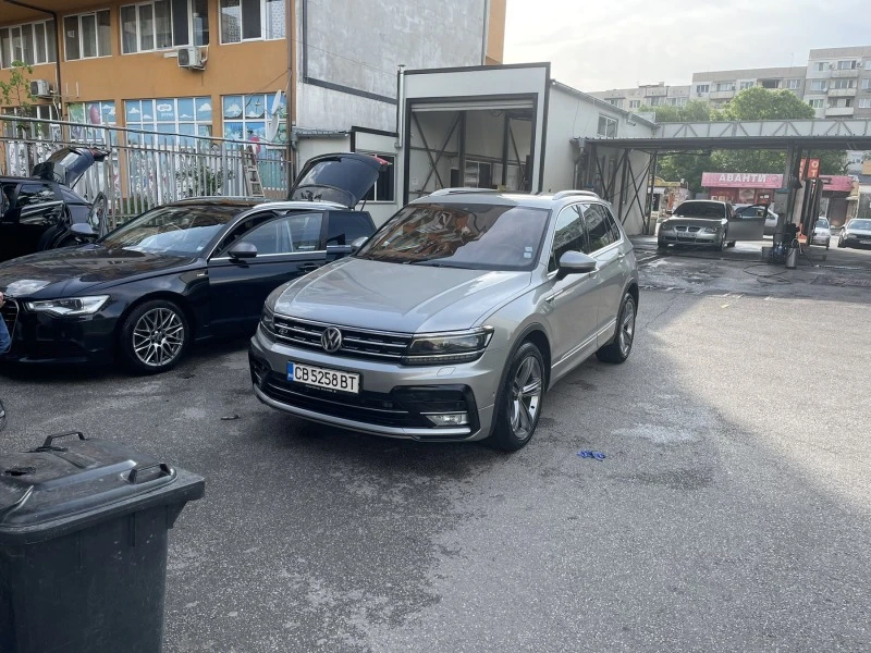 VW Tiguan NF Highline 2.0TDI DSG SCR BMT 4M R-Line, снимка 1 - Автомобили и джипове - 47467162