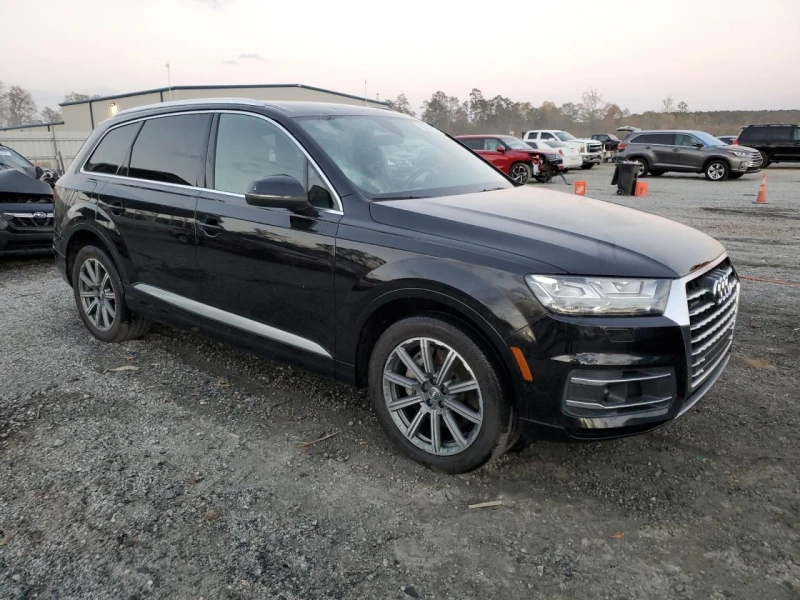 Audi Q7 PRESTIGE/DIGITAL/LED/ПОДГРЕВ/ОБДУХВАНЕ/KEYLESS, снимка 3 - Автомобили и джипове - 47857637