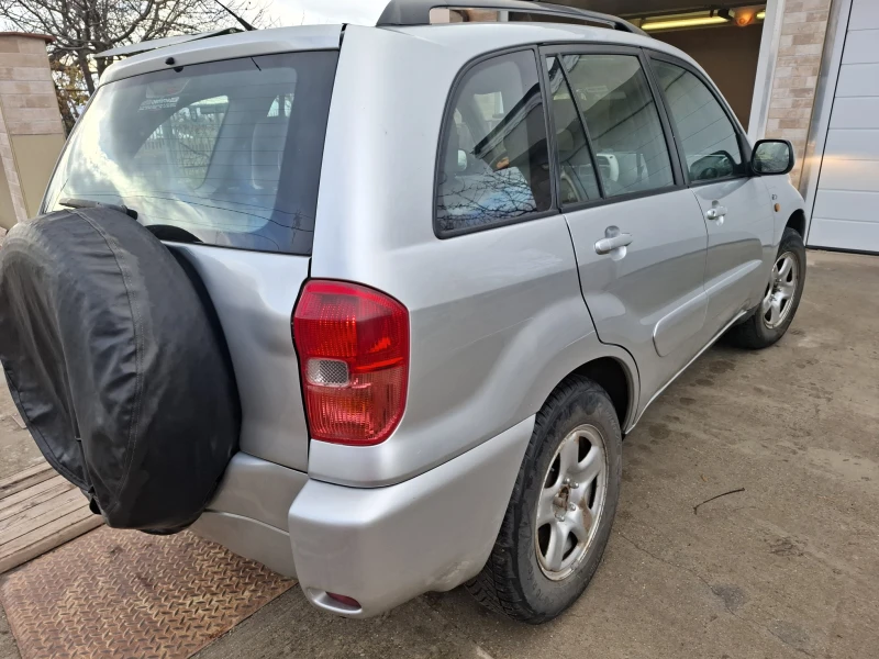 Toyota Rav4, снимка 3 - Автомобили и джипове - 48363578