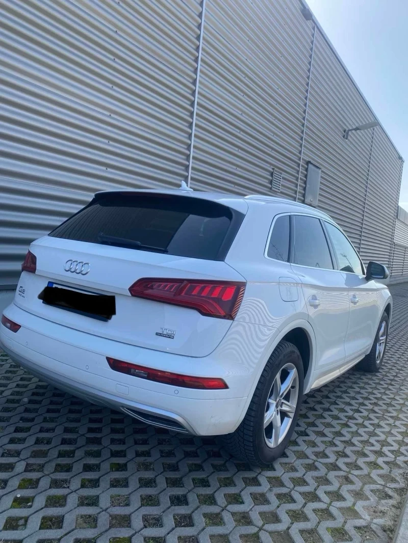 Audi Q5 2.0TDI Quattro, снимка 4 - Автомобили и джипове - 48415500