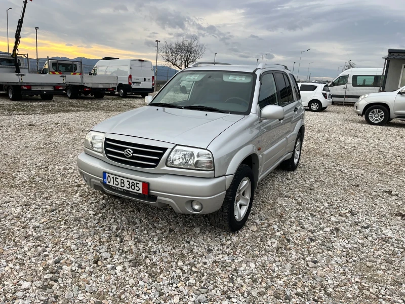 Suzuki Grand vitara 2000кб 128кс КЛИМА 107555км УНИКАТ ЗА ЦЕНИТЕЛИ, снимка 1 - Автомобили и джипове - 48538760