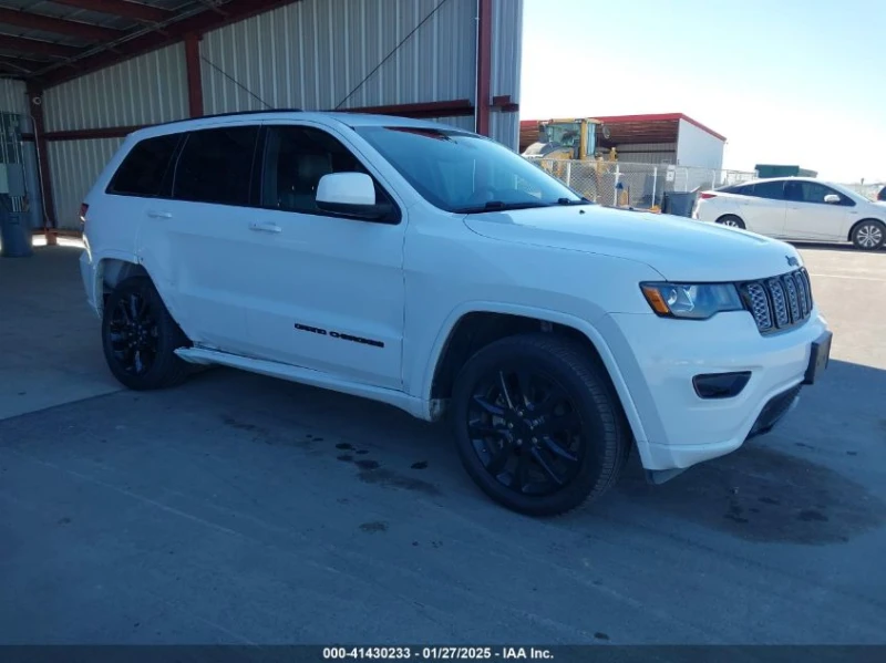 Jeep Grand cherokee ALTITUDE 4X4* ПЪЛНА СЕРВИЗНА ИСТОРИЯ!* ВИДЕО НА МО, снимка 6 - Автомобили и джипове - 49083847