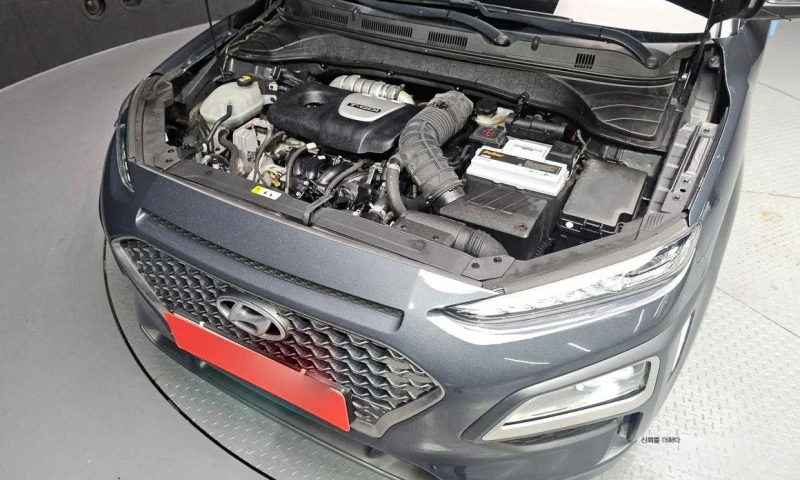 Hyundai Kona, снимка 5 - Автомобили и джипове - 51888562