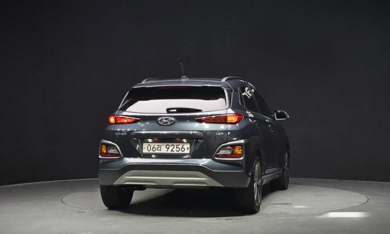 Hyundai Kona, снимка 3 - Автомобили и джипове - 51888562