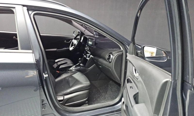 Hyundai Kona, снимка 10 - Автомобили и джипове - 51888562