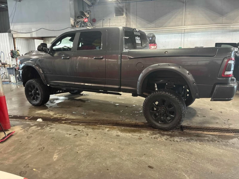 Dodge RAM 2500 * Limited * CARFAX * БЕЗ ПЪРВОНАЧАЛНА ВНОСКА, снимка 3 - Автомобили и джипове - 52894773