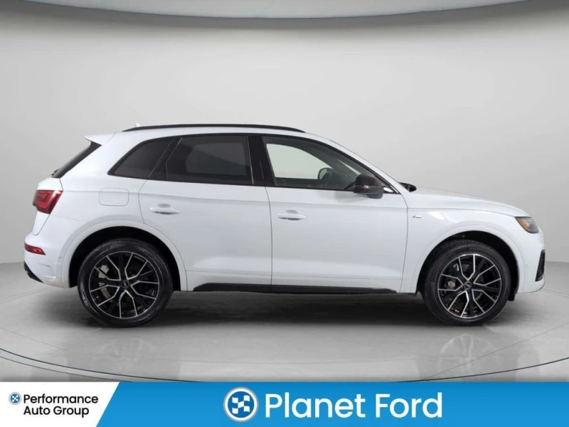 Audi Q5 * S Line quattro Technik * CARFAX * ЦЕНА ДО БГ, снимка 4 - Автомобили и джипове - 53286973