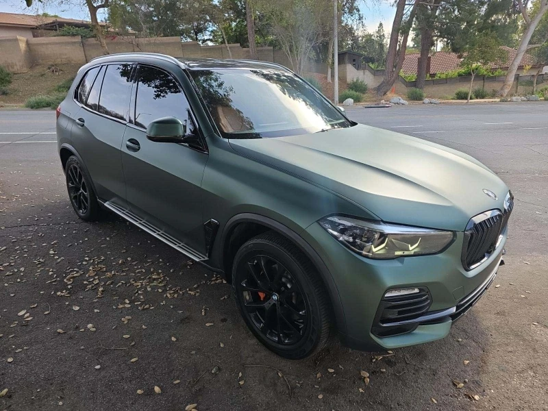 BMW X5 SATIN GREEN* HUD* PANORAMA* AMBIENT* , снимка 2 - Автомобили и джипове - 53527229