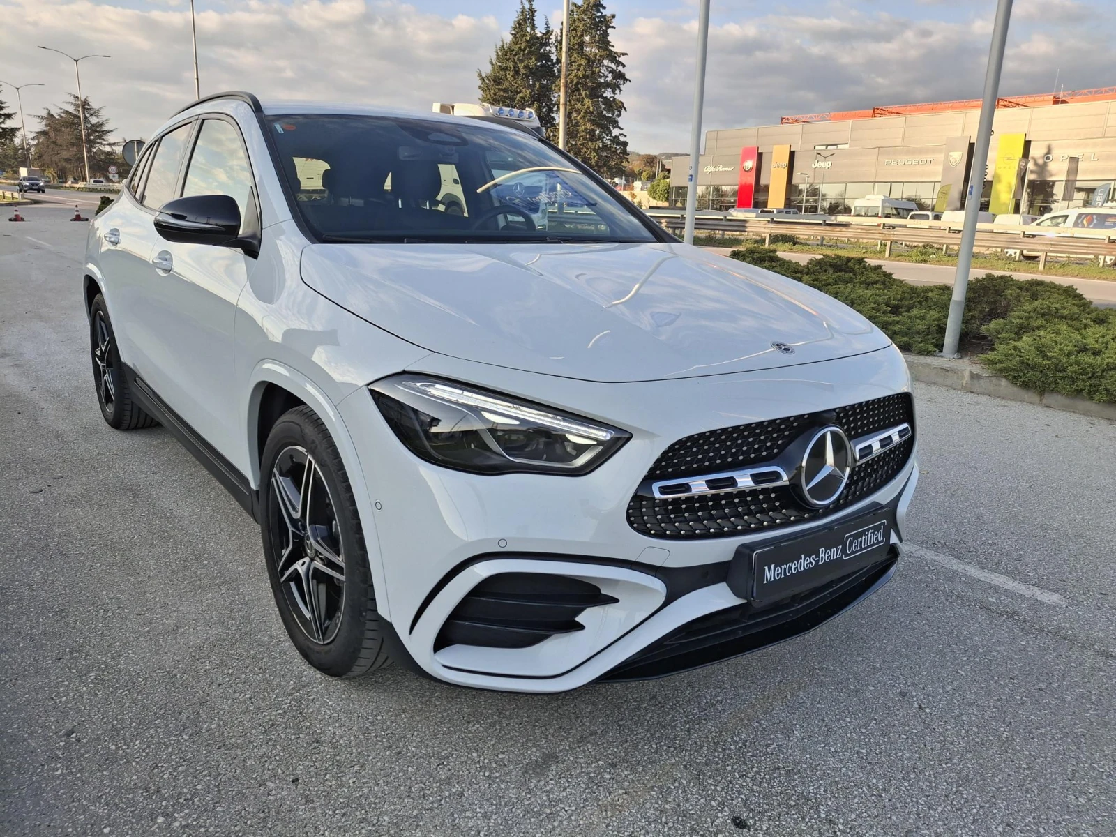 Mercedes-Benz GLA 220 4MATIC - изображение 3